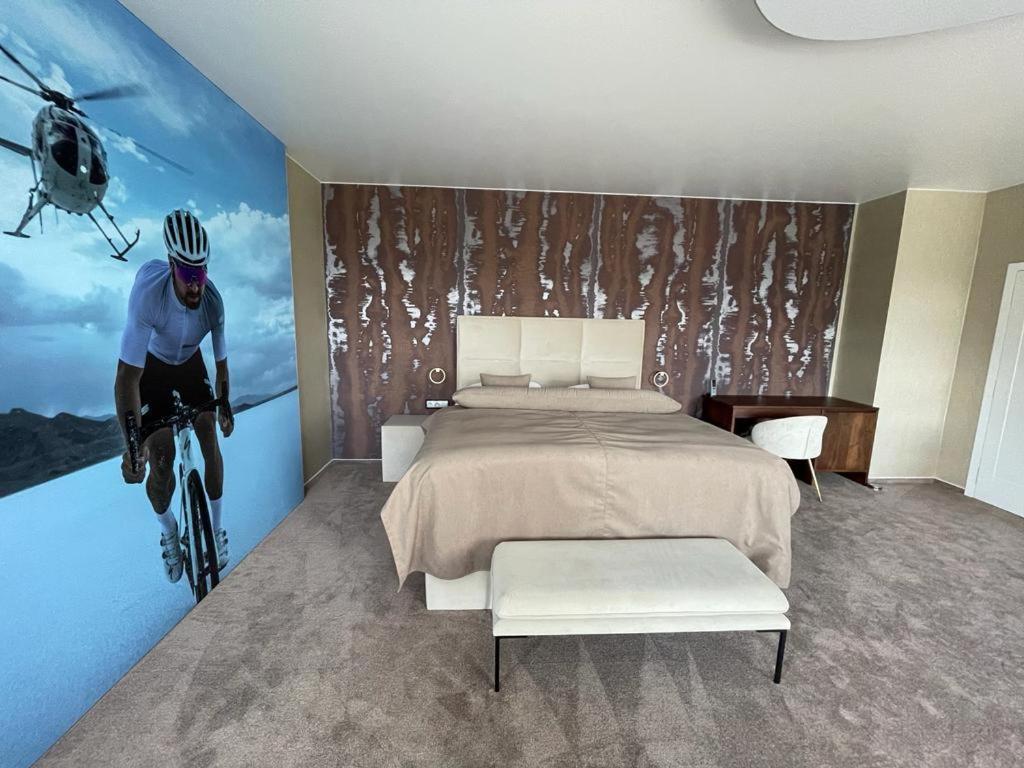 Sp - Peter Sagan Hotel